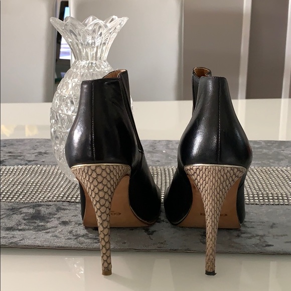 Leather open toe snake embossed heeled booties - Picture 3 of 4